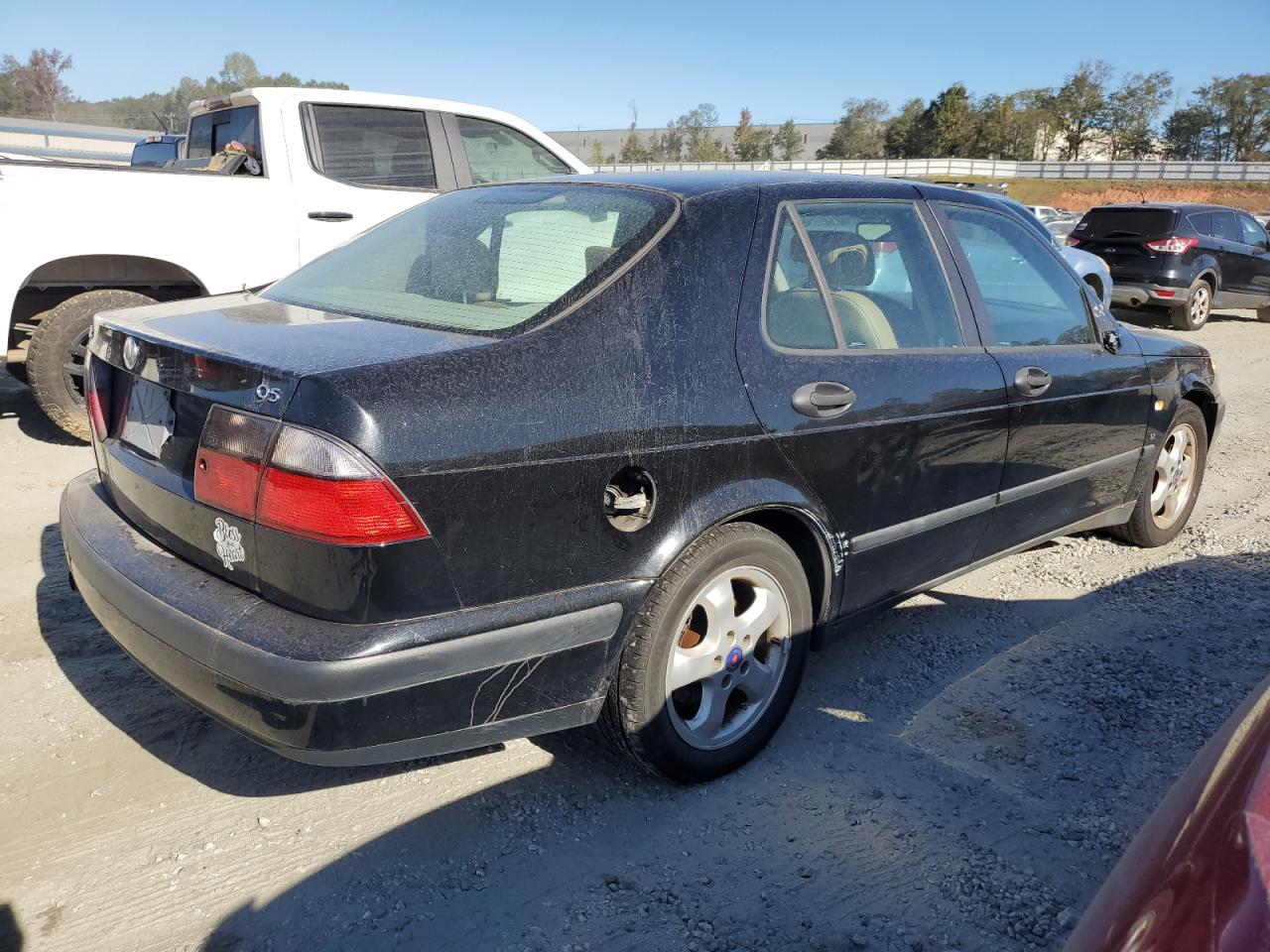 Lot #2912113561 2000 SAAB 9-5 SE