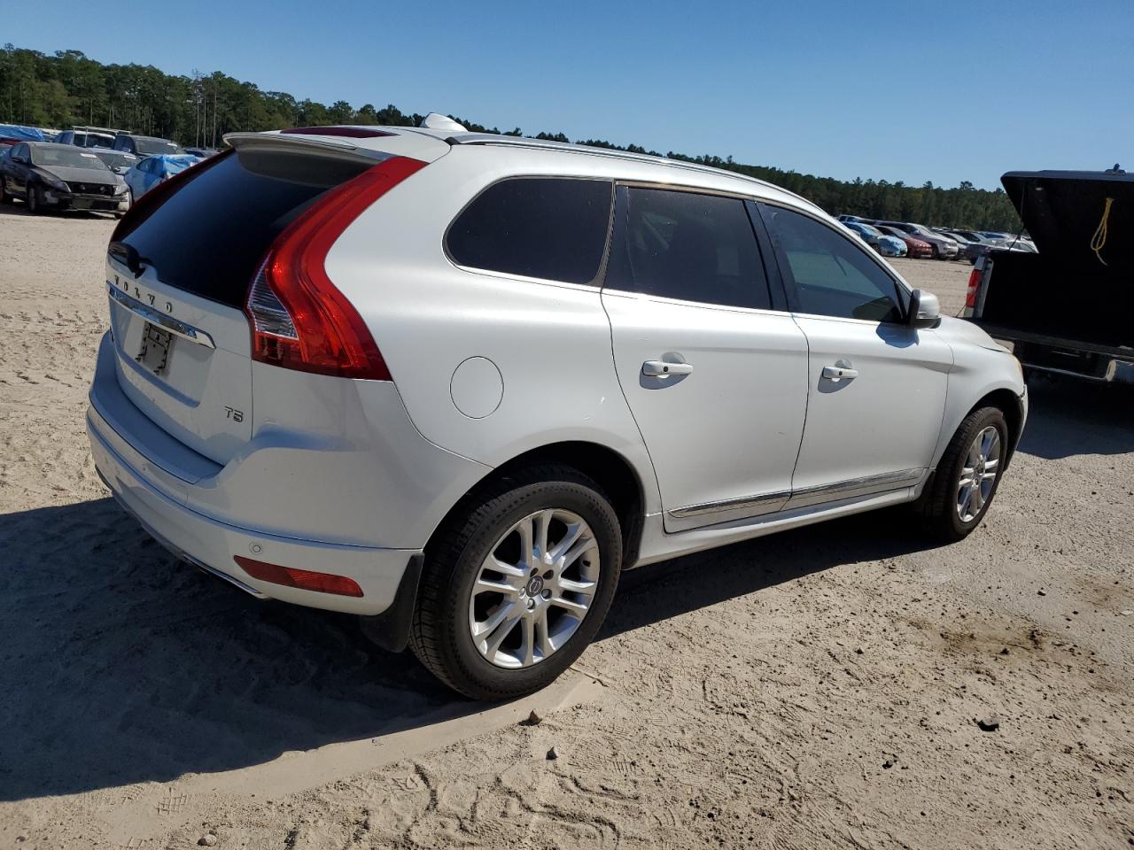 Lot #2969820282 2016 VOLVO XC60 T5 PR