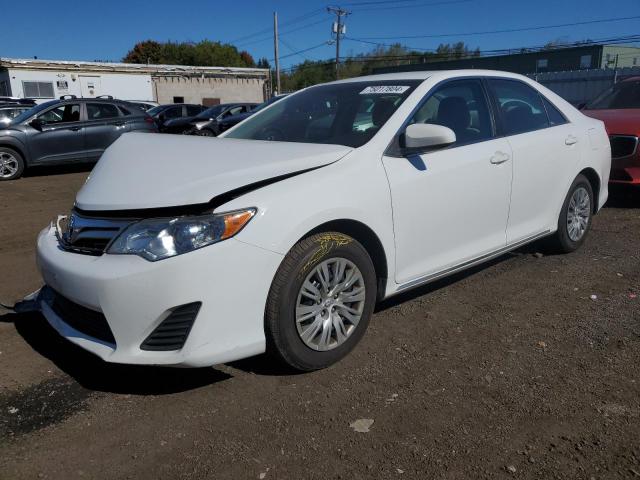 VIN 4T4BF1FKXER397272 2014 Toyota Camry, L no.1