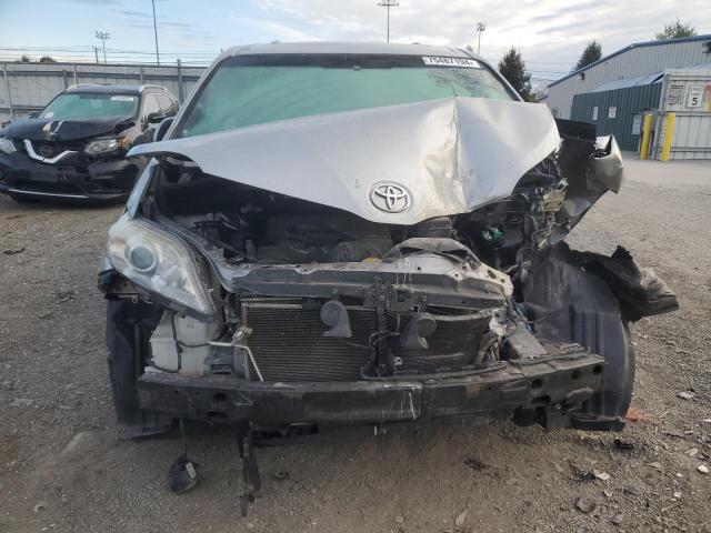 VIN 5TDYK3DC8FS675054 2015 Toyota Sienna, Xle no.5