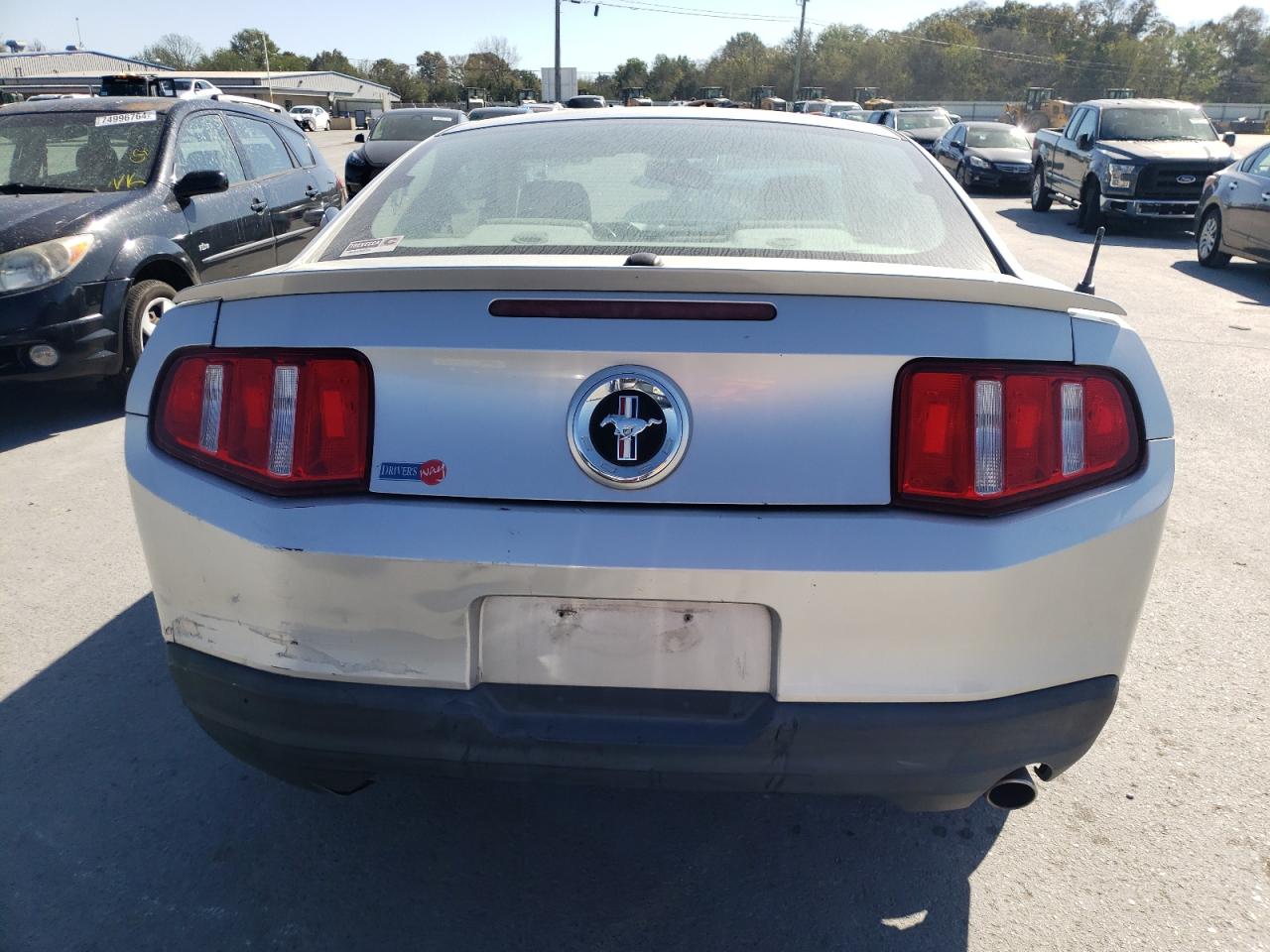 Lot #2962518859 2010 FORD MUSTANG