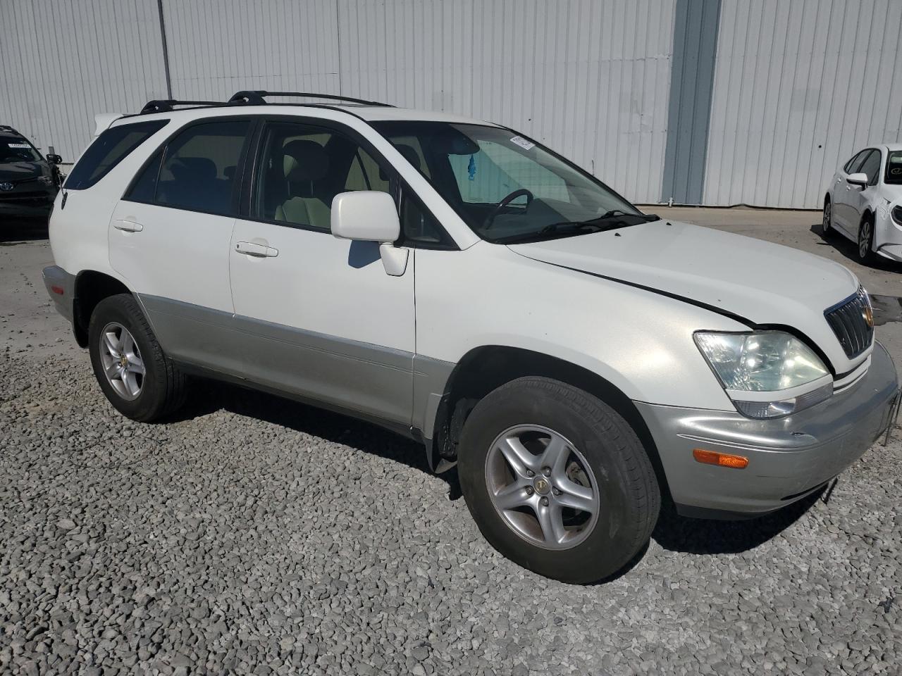 Lot #2929053399 2002 LEXUS RX 300