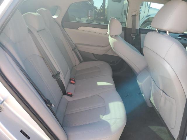 2018 HYUNDAI SONATA SE - 5NPE24AF1JH673359