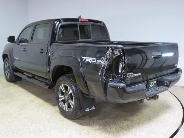 VIN 5TFLU4EN1FX115364 2015 Toyota Tacoma, Double Cab no.4