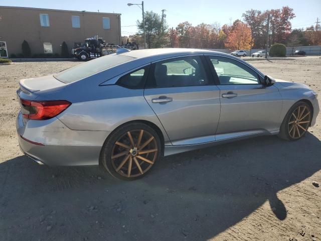 VIN 1HGCV1F35KA135608 2019 HONDA ACCORD no.3