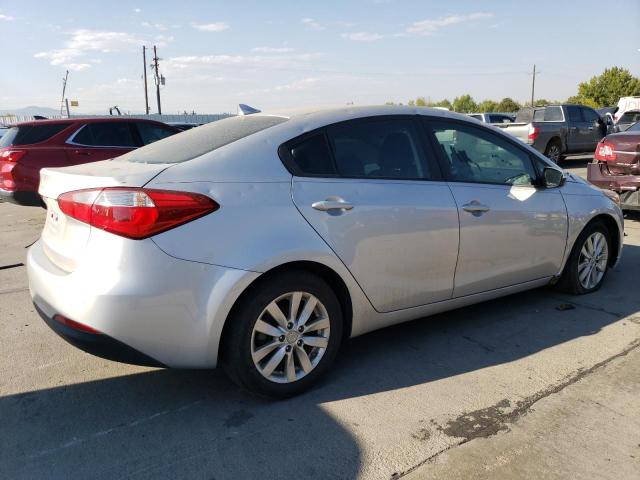 VIN KNAFX4A63G5604944 2016 KIA Forte, LX no.3