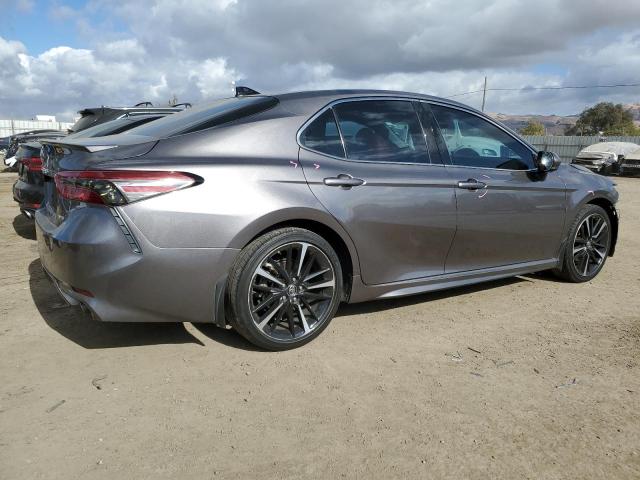 Vin: 4t1b61hk6ju107031, lot: 77707544, toyota camry xse 20183