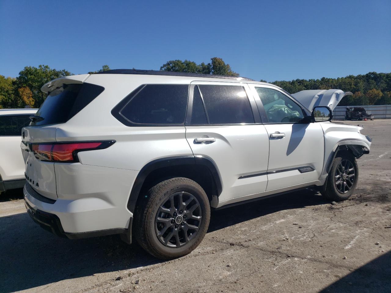 Lot #2998711635 2024 TOYOTA SEQUOIA SR