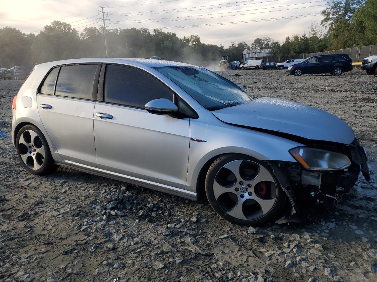 Lot #2972318550 2017 VOLKSWAGEN GTI S