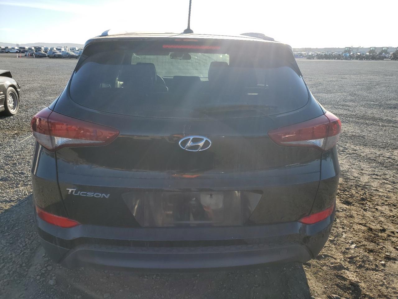 Lot #2923682627 2016 HYUNDAI TUCSON LIM