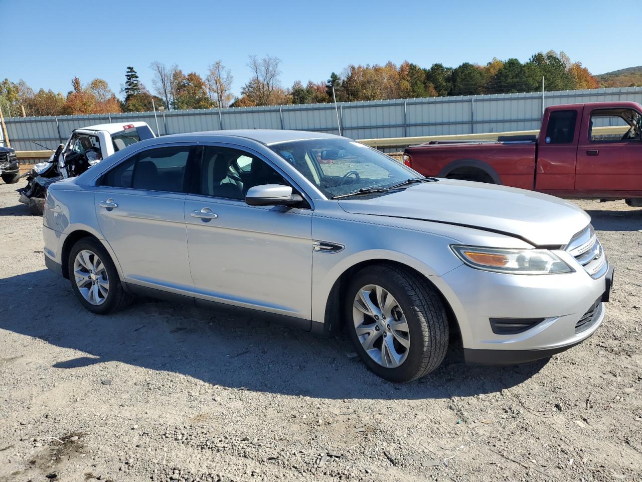 Lot #2928436792 2011 FORD TAURUS SEL