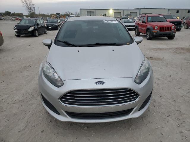 VIN 3FADP4BJ0JM114921 2018 FORD FIESTA no.5