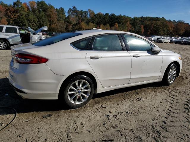 VIN 3FA6P0H73HR278786 2017 Ford Fusion, SE no.3