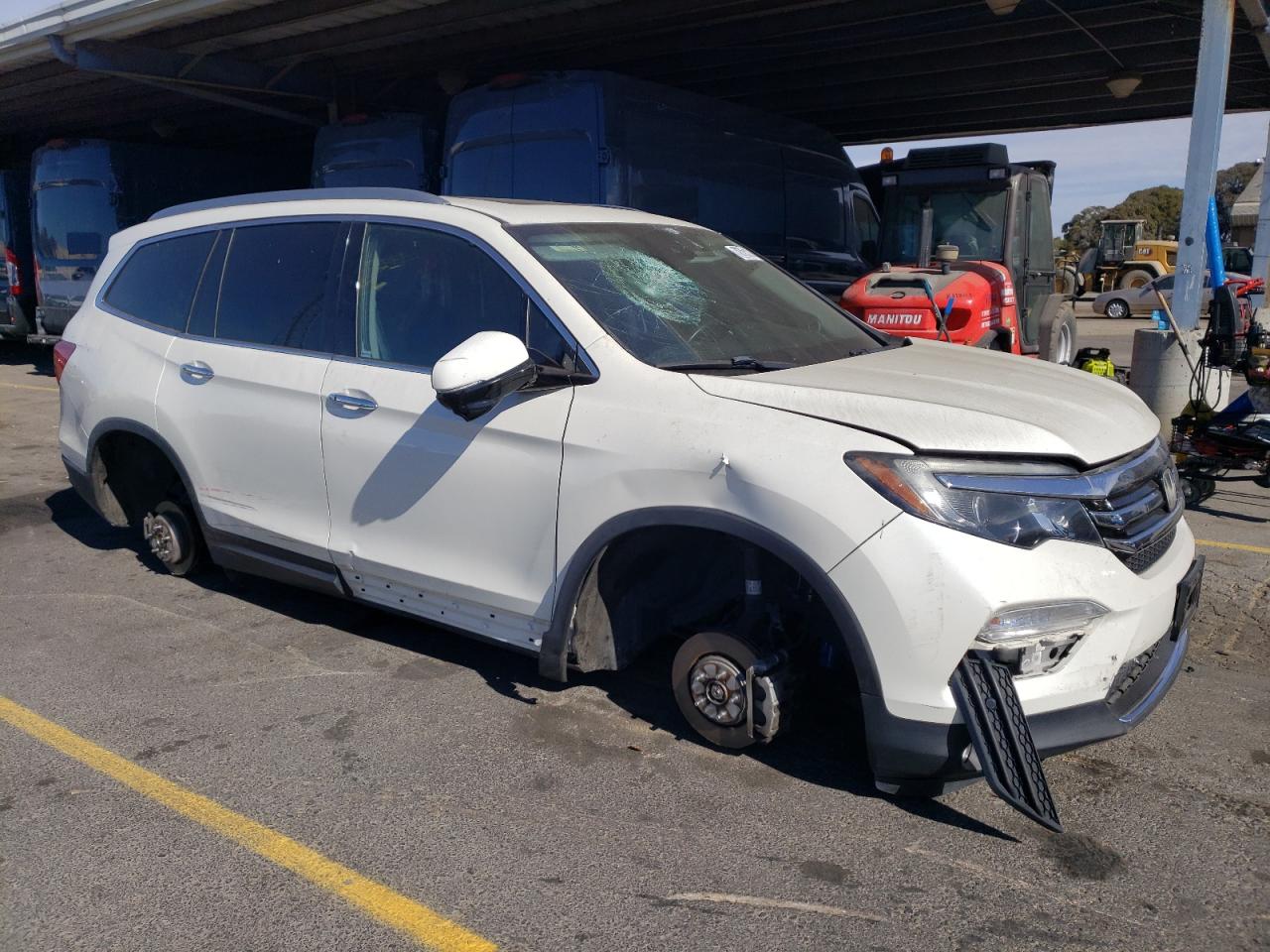 Lot #2940661330 2017 HONDA PILOT TOUR