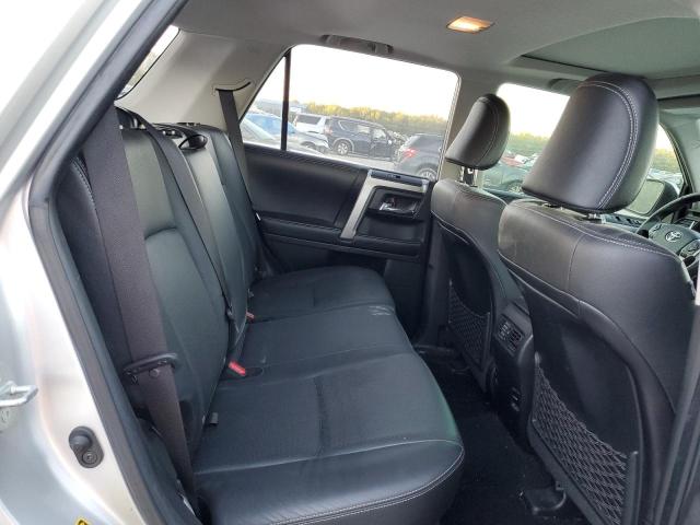 2017 TOYOTA 4RUNNER SR - JTEBU5JR5H5454908