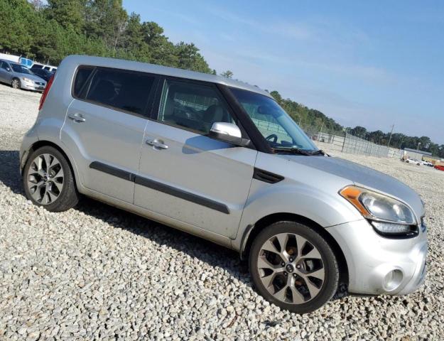 VIN KNDJT2A69D7776716 2013 KIA Soul, + no.4