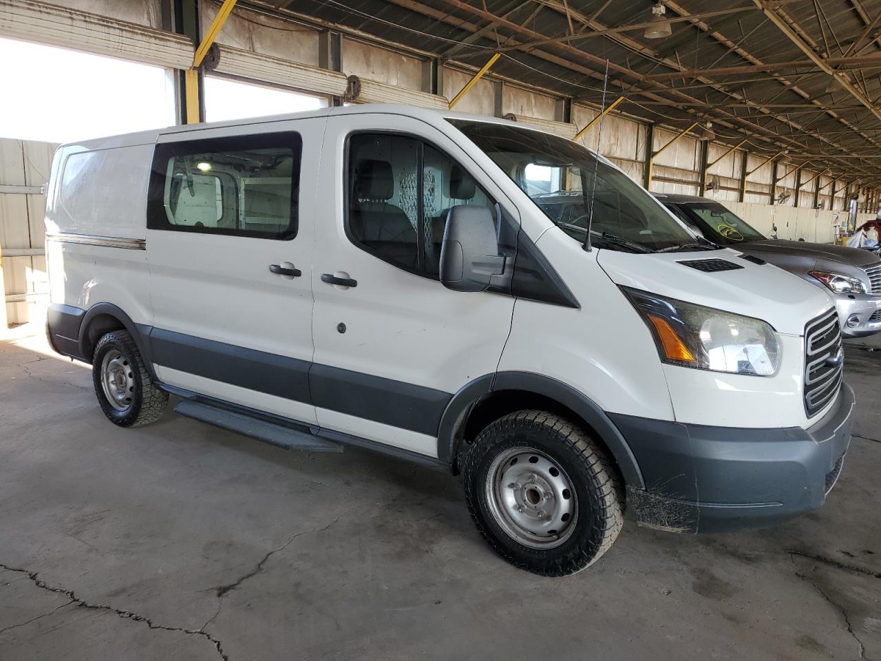 Lot #2993309843 2017 FORD TRANSIT T-