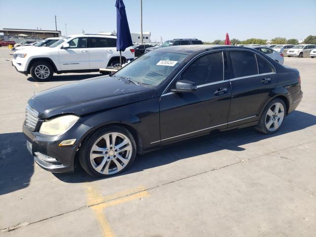 VIN WDDGF8AB1DA881535 2013 Mercedes-Benz C-Class, 3... no.1