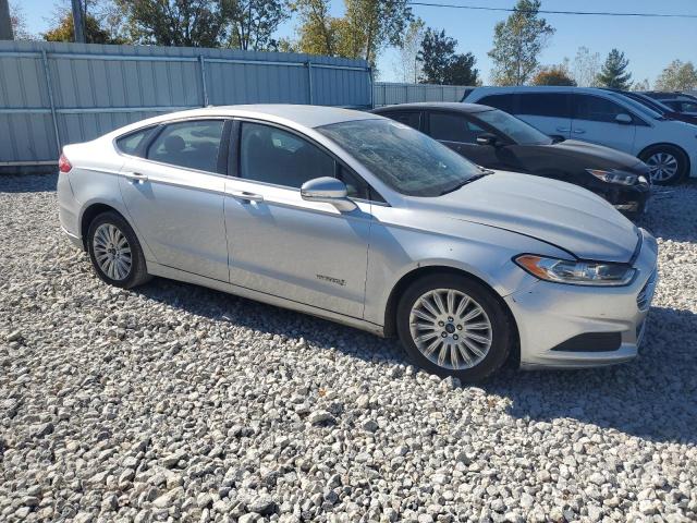 VIN 3FA6P0LU1FR136379 2015 Ford Fusion, Se Hybrid no.4