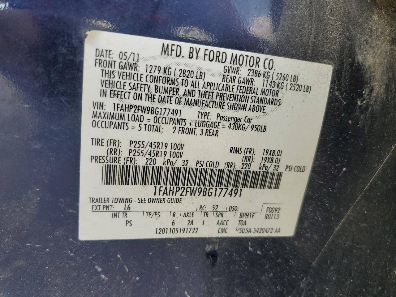 Lot #3023128168 2011 FORD TAURUS LIM