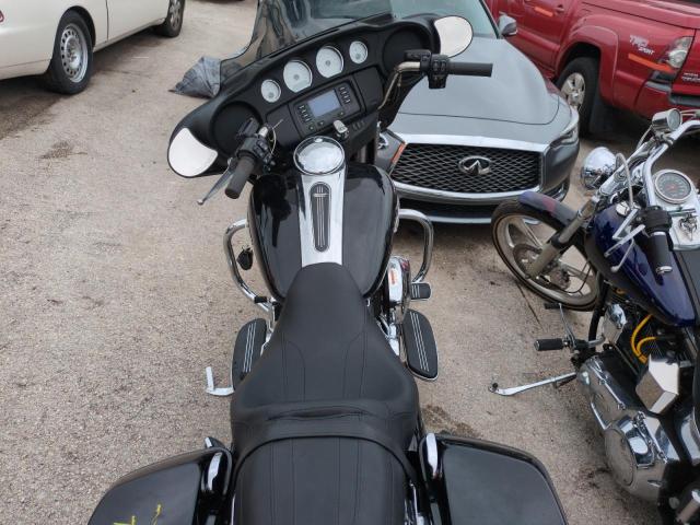 2014 HARLEY-DAVIDSON FLHX STREE - 1HD1KBM16EB714142