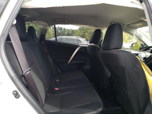 2018 TOYOTA RAV4 LE - JTMBFREV9JJ247593
