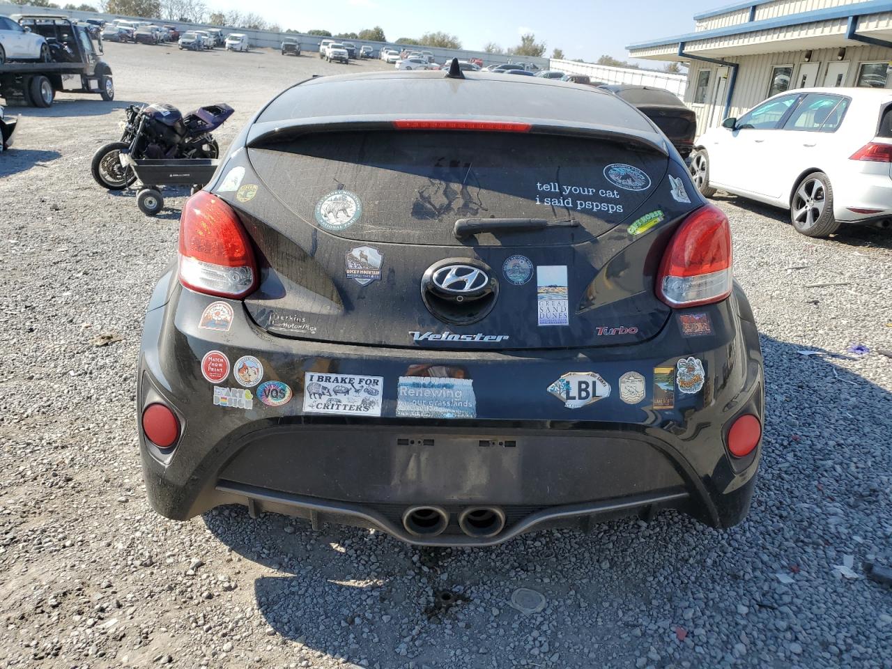 Lot #2989300181 2016 HYUNDAI VELOSTER T