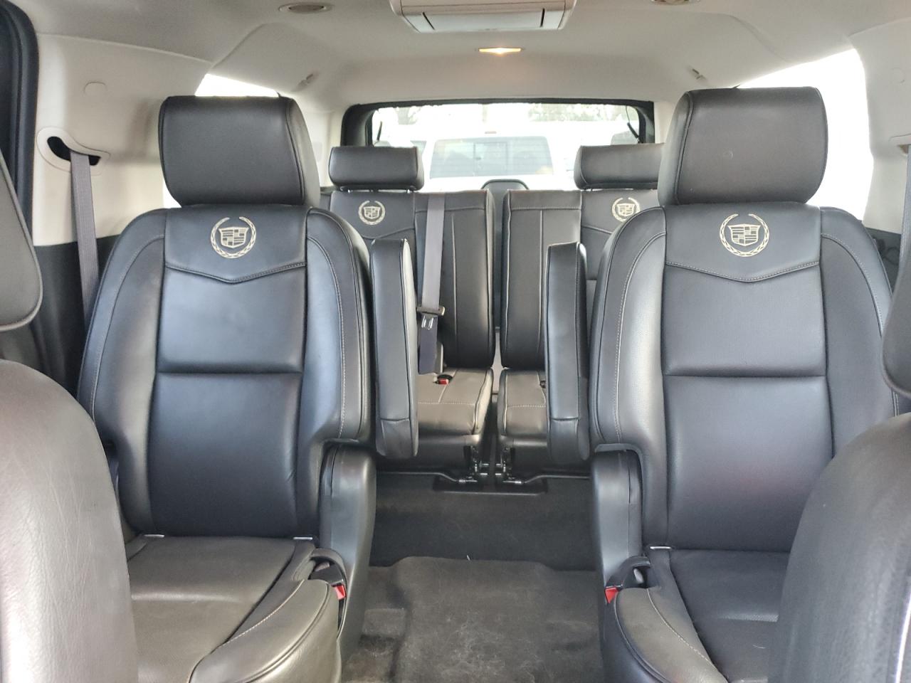 Lot #3023339336 2013 CADILLAC ESCALADE E