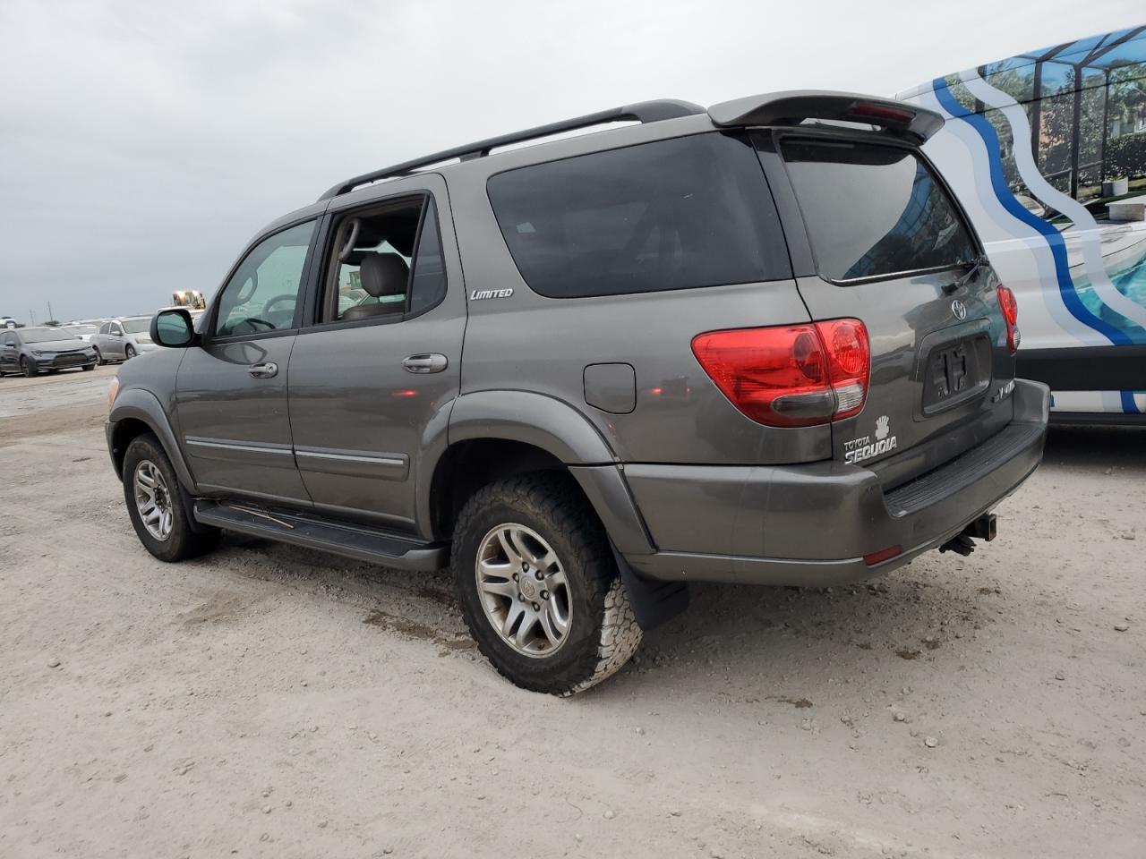 Lot #2945243961 2005 TOYOTA SEQUOIA LI