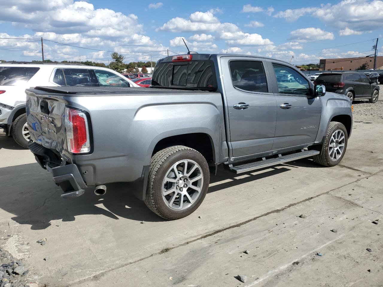 Lot #2952911901 2022 GMC CANYON DEN