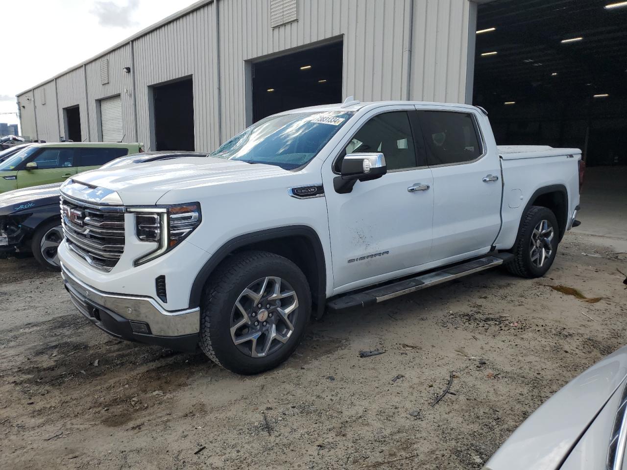 GMC Sierra 2024 SLT