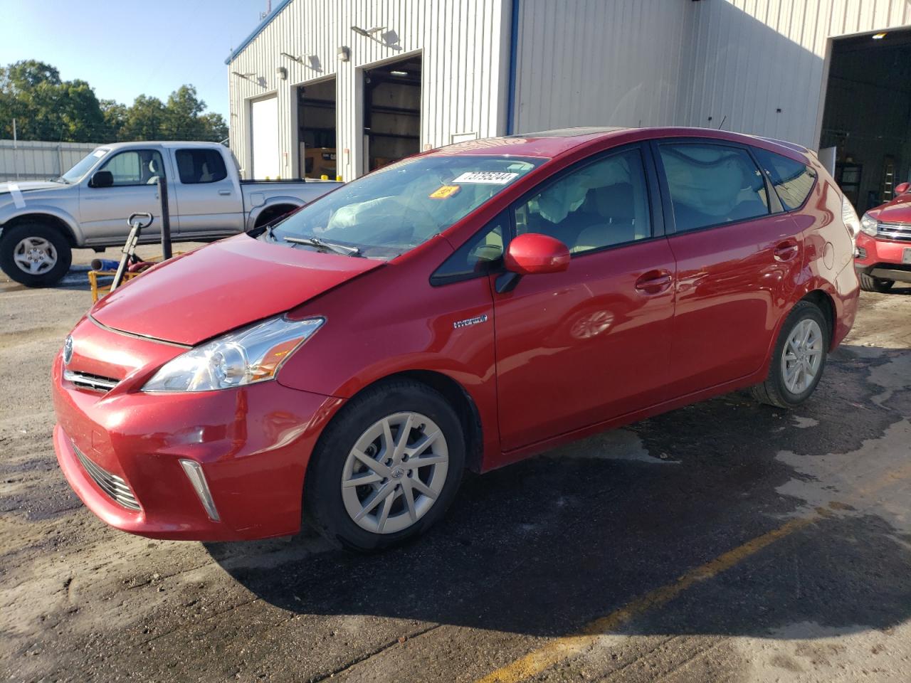 Lot #2924121102 2014 TOYOTA PRIUS V