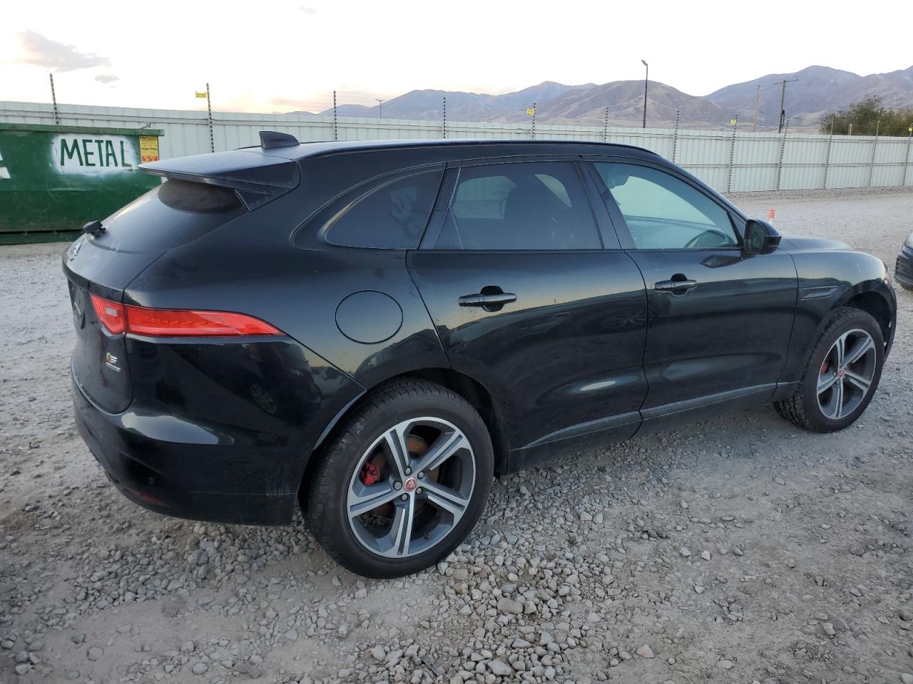 Lot #2954978226 2017 JAGUAR F-PACE S