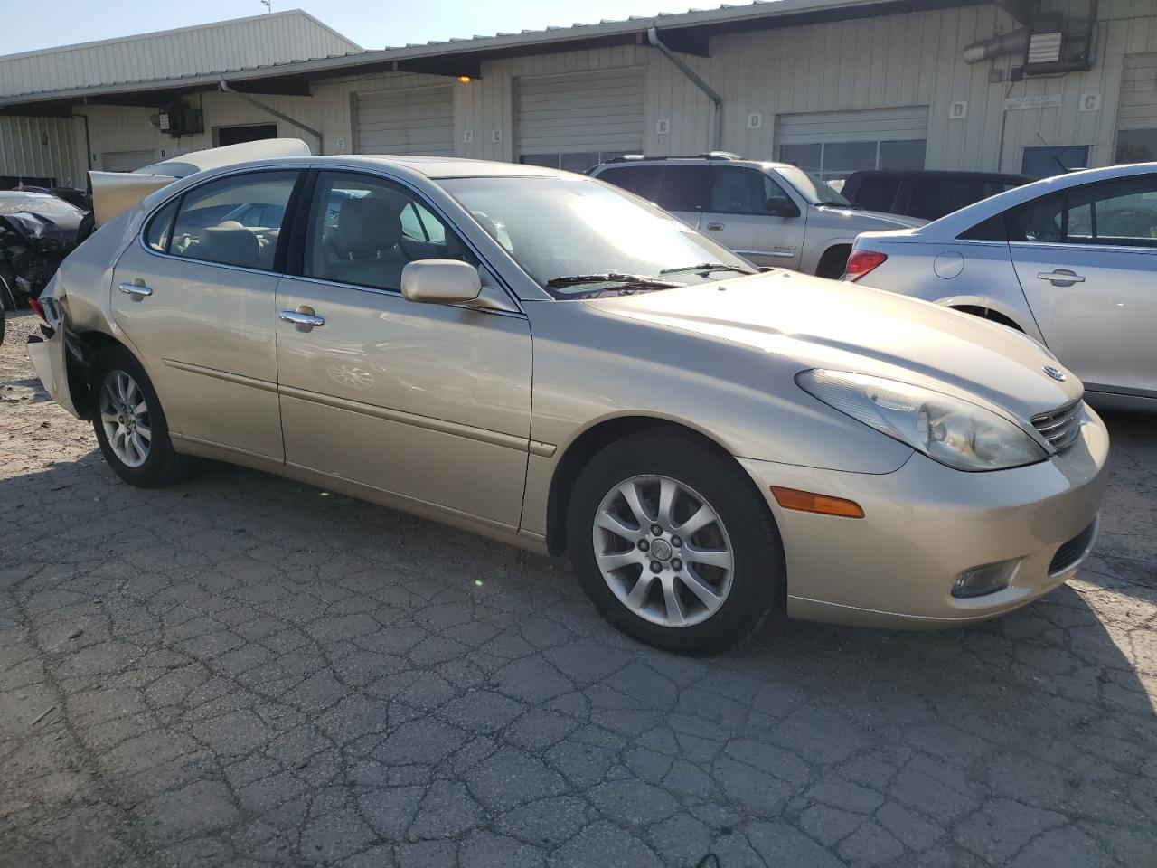 Lot #2919082624 2002 LEXUS ES 300