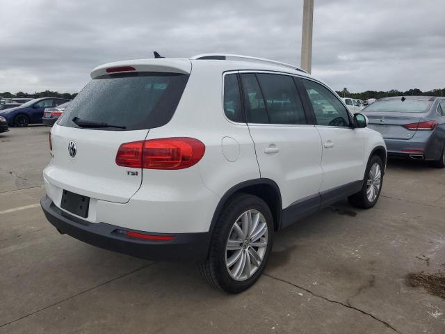 2016 VOLKSWAGEN TIGUAN S - WVGAV7AX0GW561246