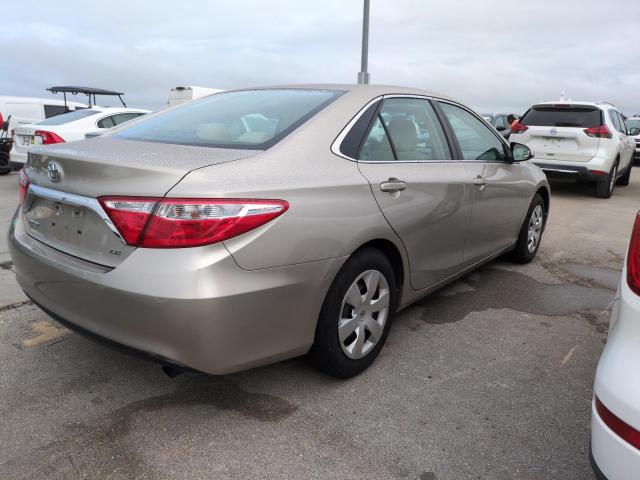 VIN 4T1BF1FKXFU901038 2015 Toyota Camry, LE no.3