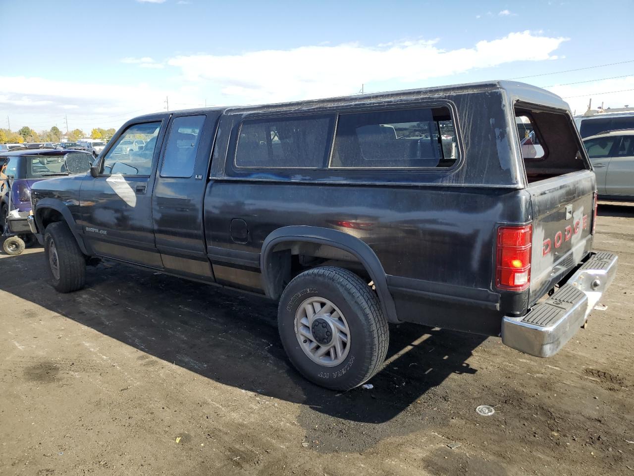 Lot #2991901148 1993 DODGE DAKOTA