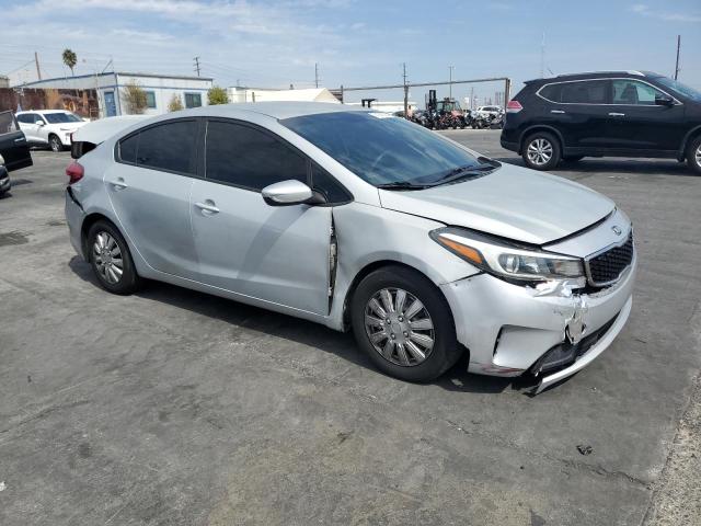 VIN 3KPFK4A71HE017156 2017 KIA Forte, LX no.4