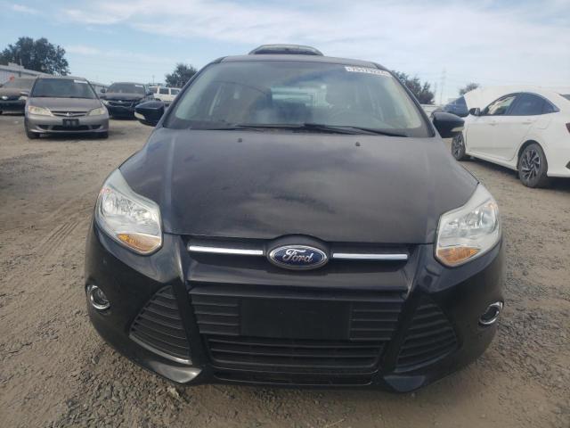 VIN 1FADP3K20DL118976 2013 Ford Focus, SE no.5