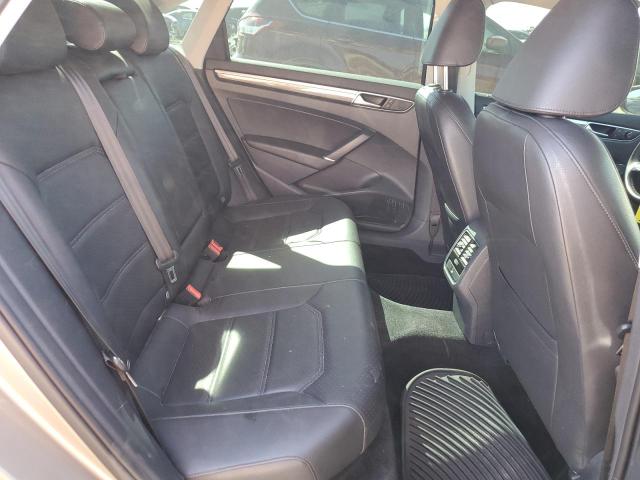 2016 VOLKSWAGEN PASSAT SE - 1VWBT7A3XGC011448