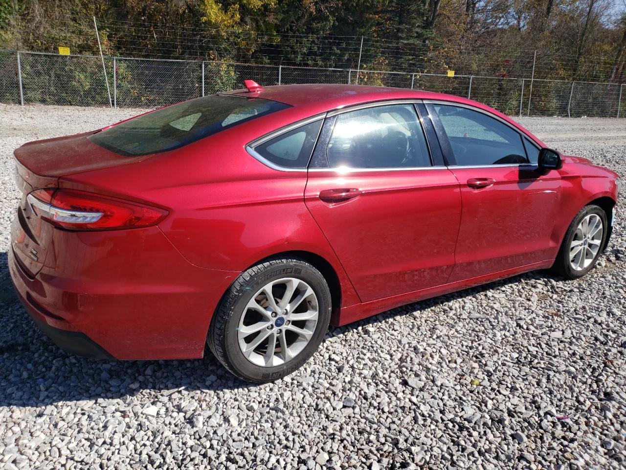 Lot #2986569271 2020 FORD FUSION SE