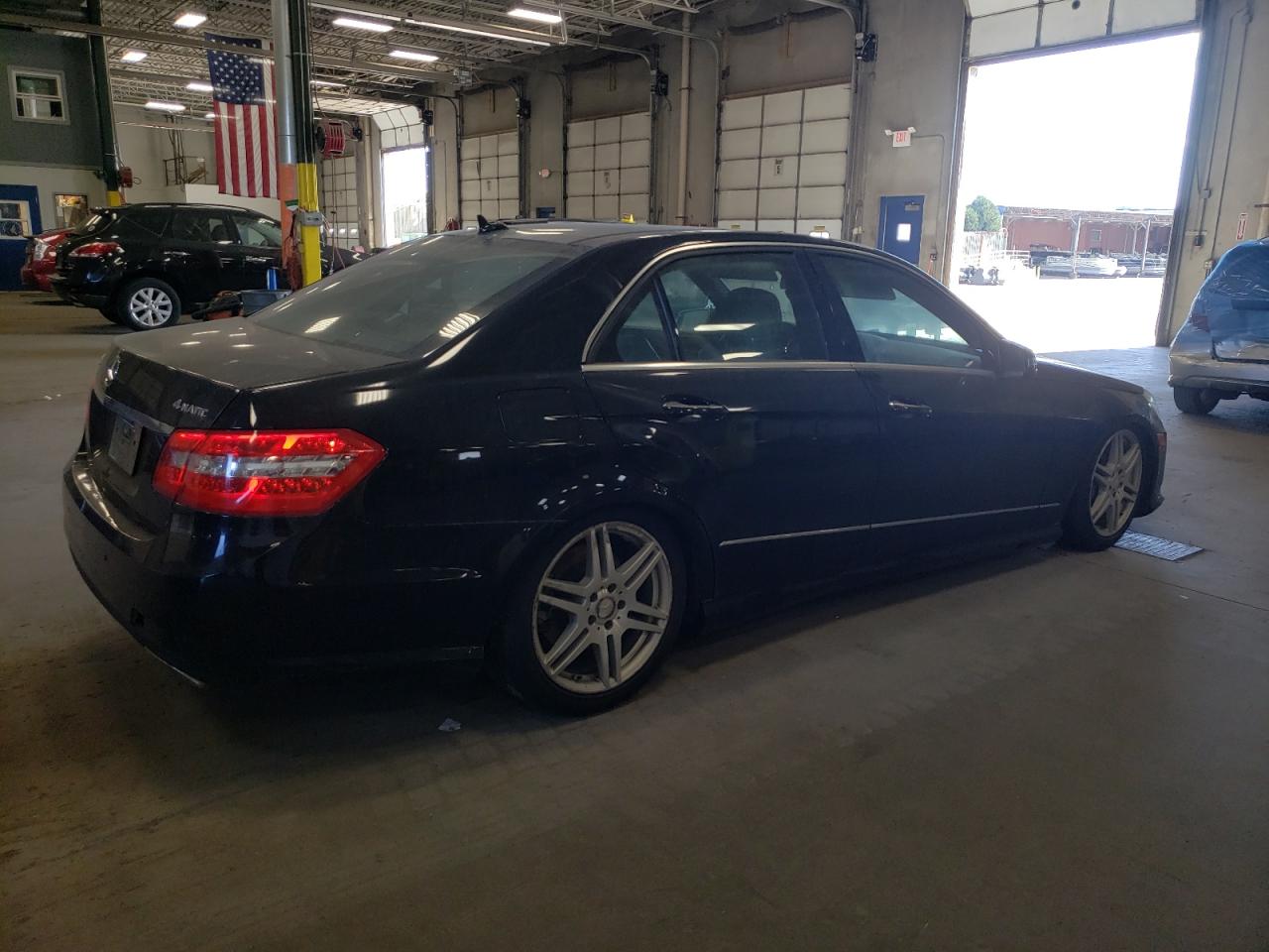 Lot #3020268453 2010 MERCEDES-BENZ E 550 4MAT