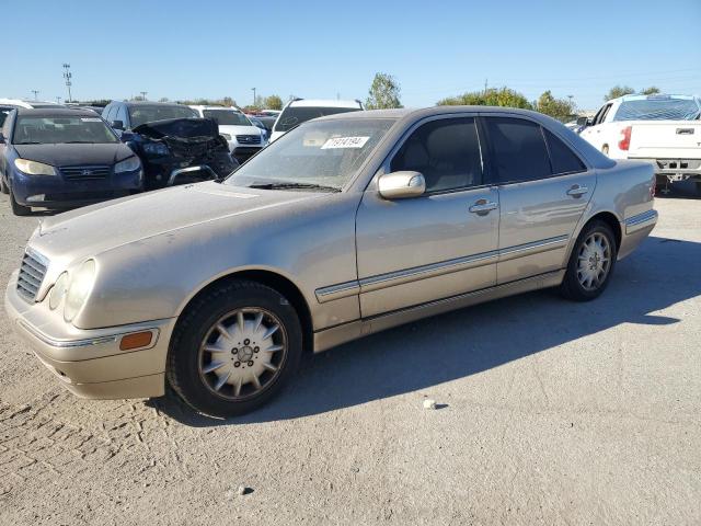 2000 MERCEDES-BENZ E 320 4MAT #3023724884