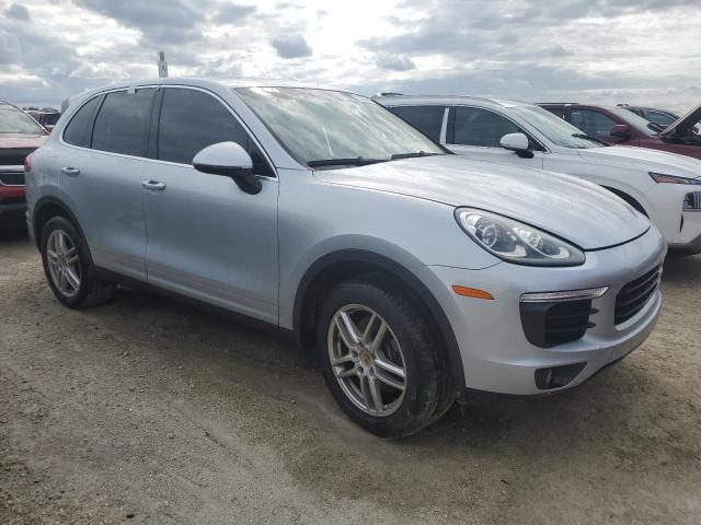 VIN WP1AA2A27GLA09749 2016 PORSCHE CAYENNE no.4