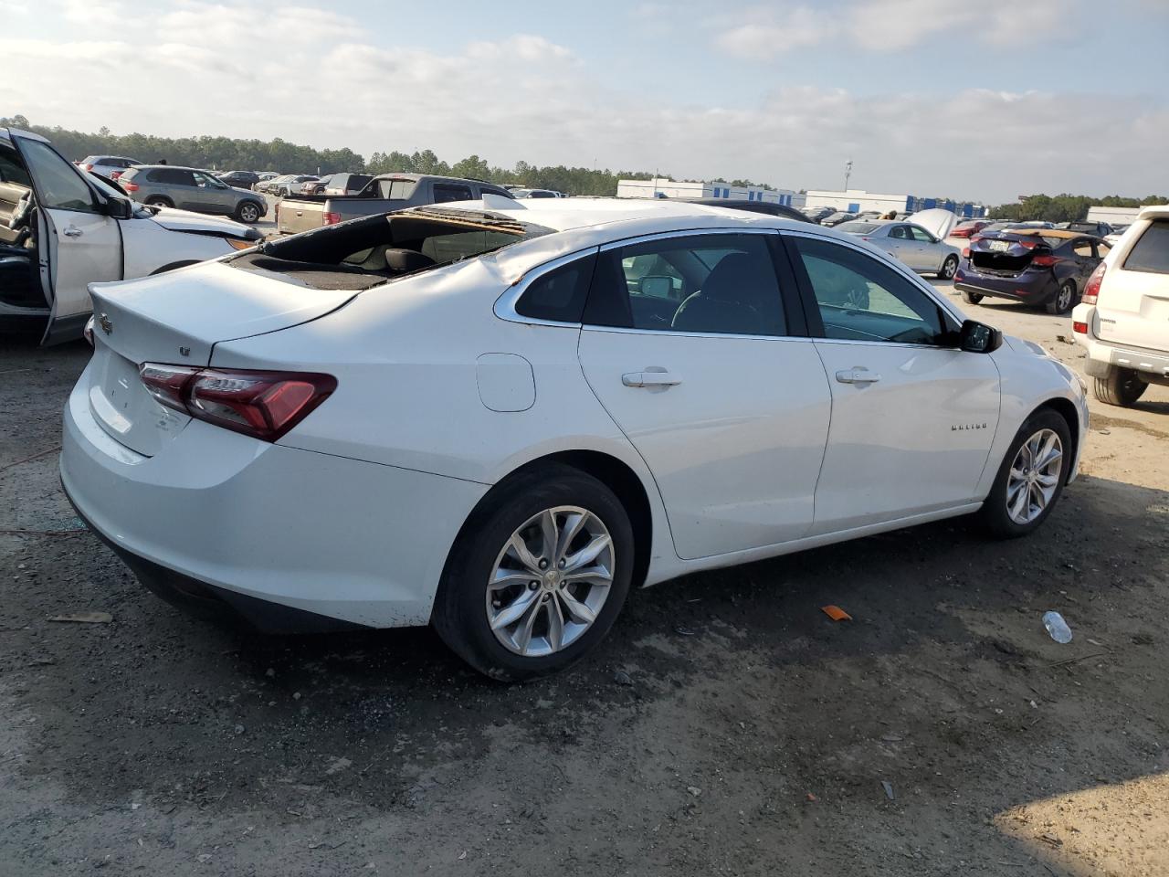 Lot #3024274866 2020 CHEVROLET MALIBU LT