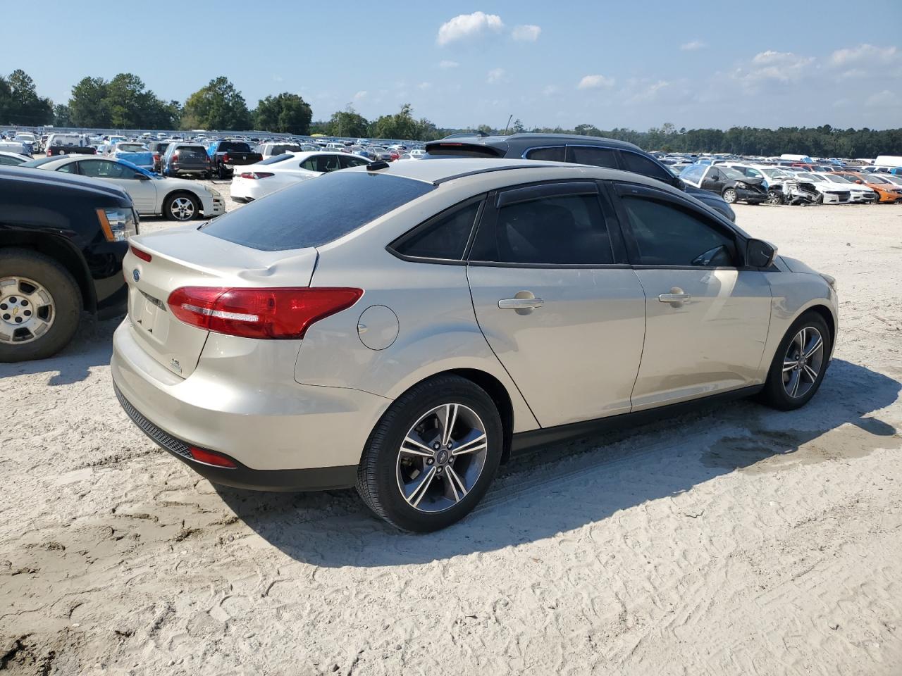 Lot #3028153503 2018 FORD FOCUS SE