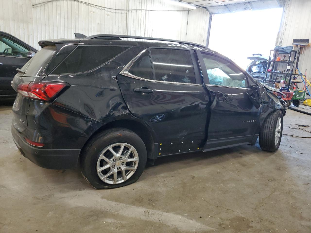 Lot #2925707414 2023 CHEVROLET EQUINOX LT