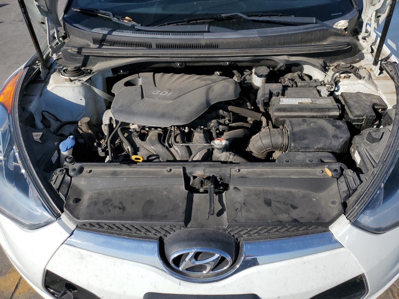 Lot #2955231479 2013 HYUNDAI VELOSTER