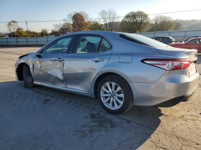 VIN 4T1B11HK0JU136250 2018 Toyota Camry, L no.2