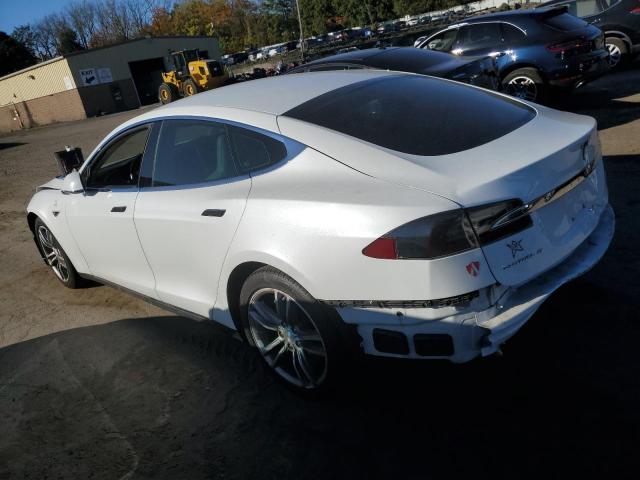 2015 TESLA MODEL S 70 5YJSA1S22FF090322